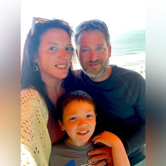 Meet your Posher, Crystal. - Picture 3 of 7